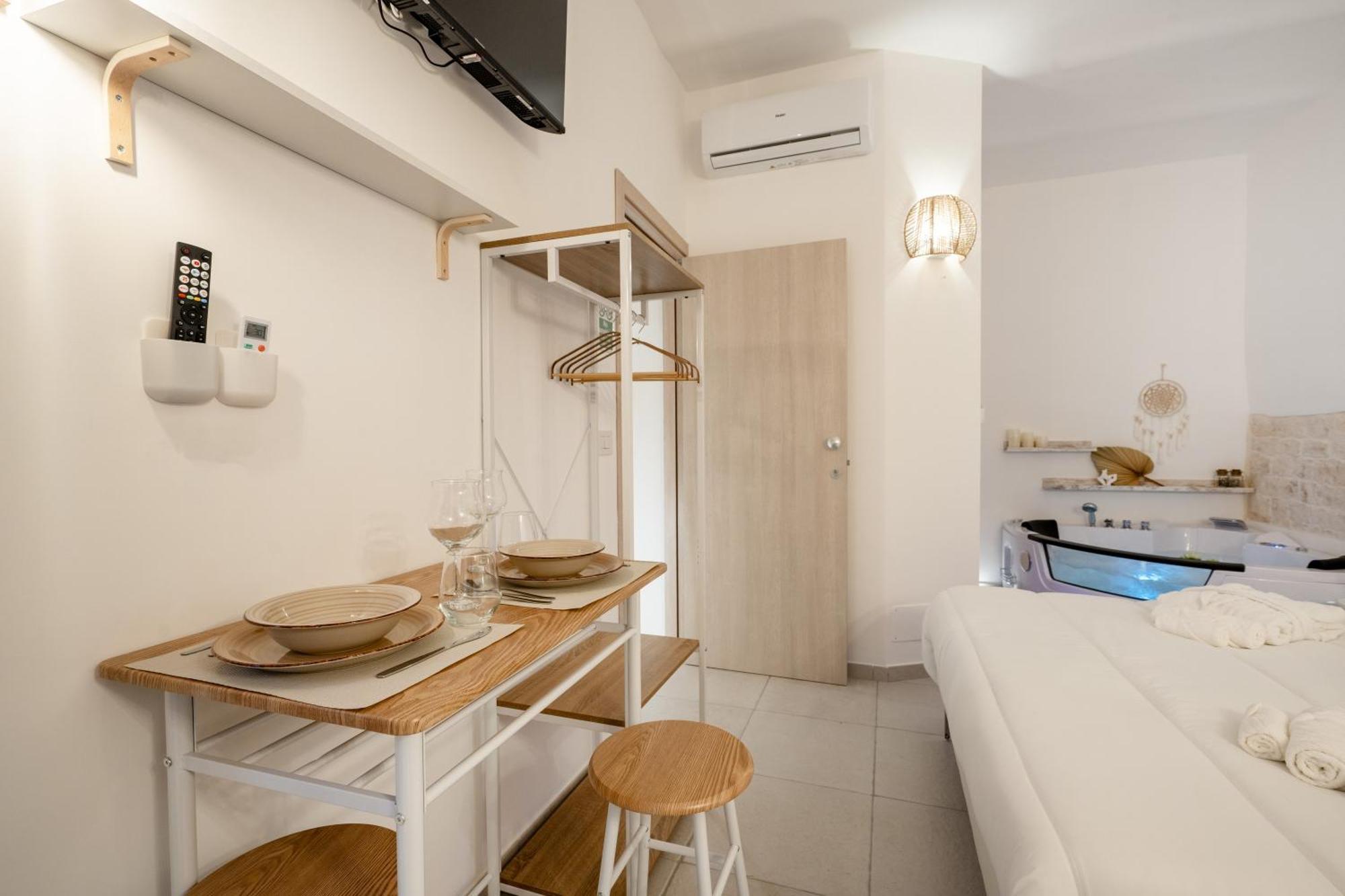Dimora Giulia Luxury Suite And Room Castellana Grotte Eksteriør bilde